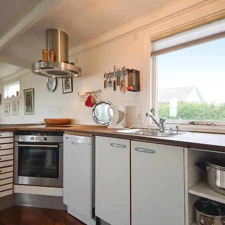 Three-bedroom In * Ebeltoft