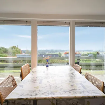 Three-bedroom In *